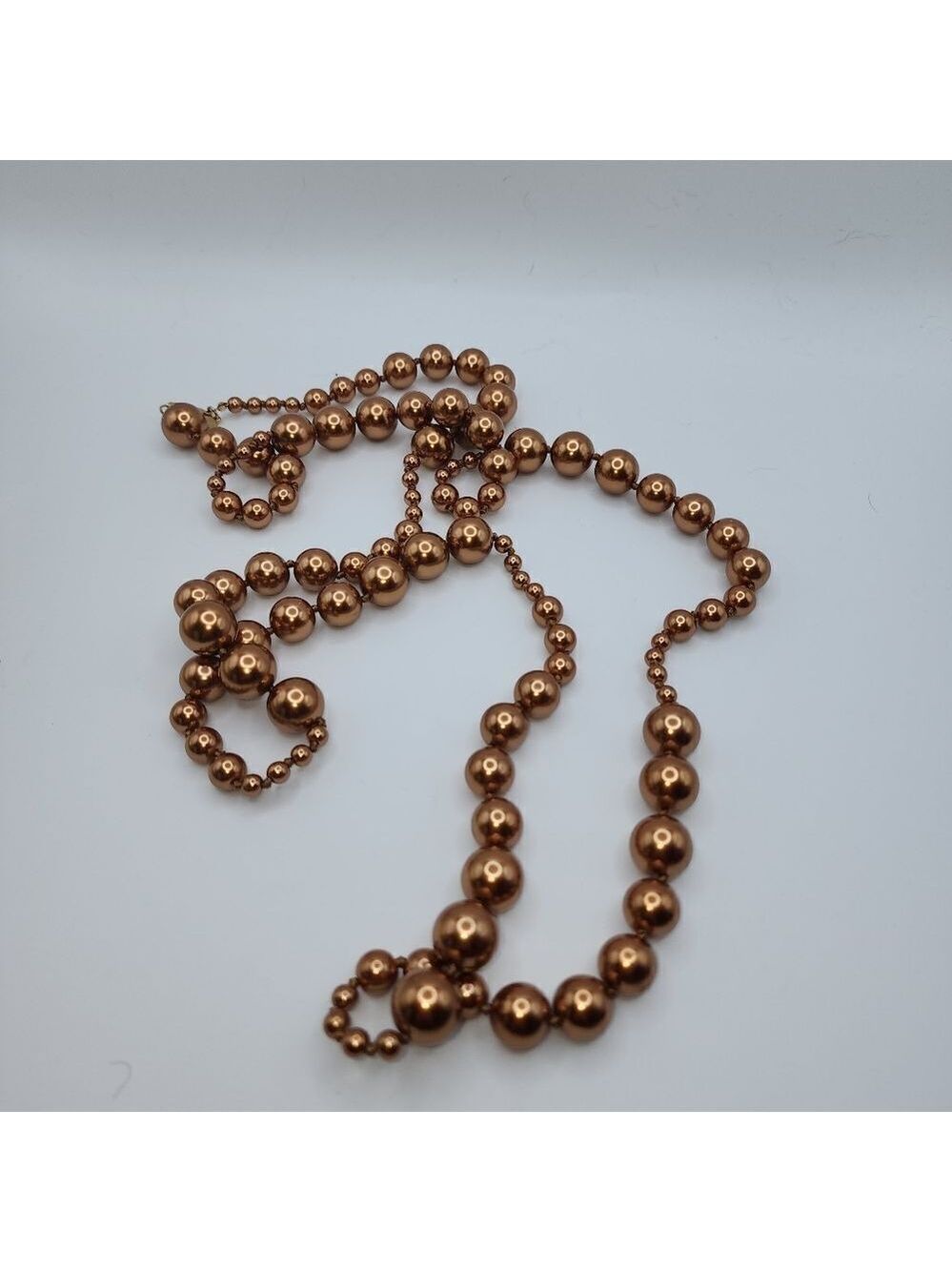 Isaac Mizrahi Live! Graduated Simulated Pearl Necklace NWOT - Picture 5 of 8